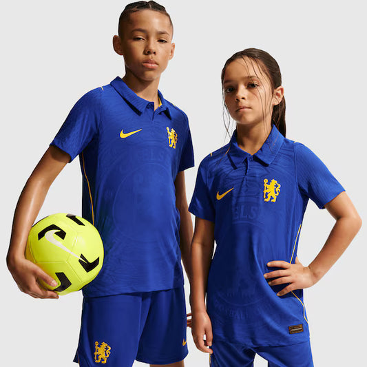 Kit Infantil Chelsea Home 26/27 - Azul