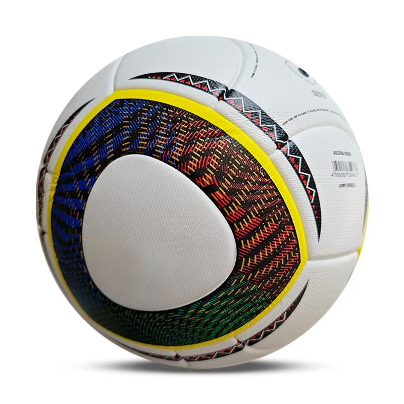 Bola Brazuca Copa Do Mundo 2010  Adidas - Branca e Preta