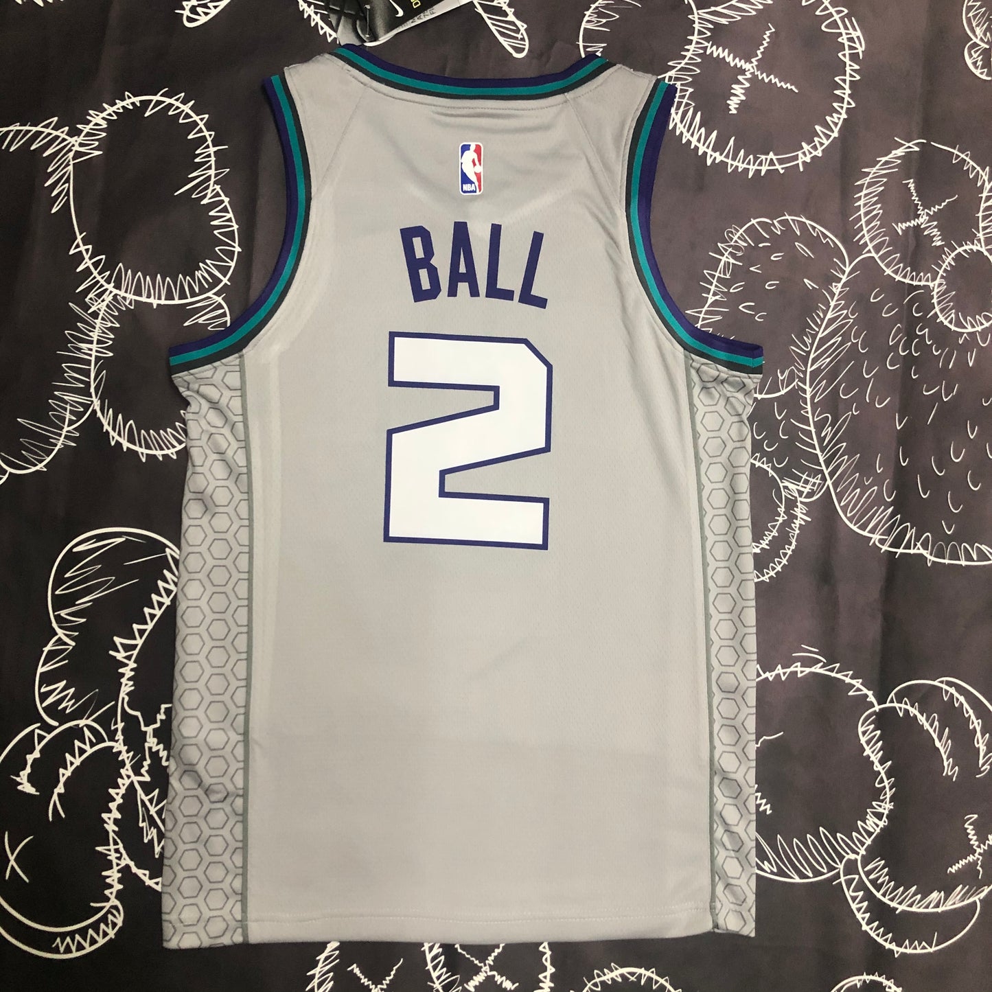 Regata Charlotte Hornets Masculina - Cinza