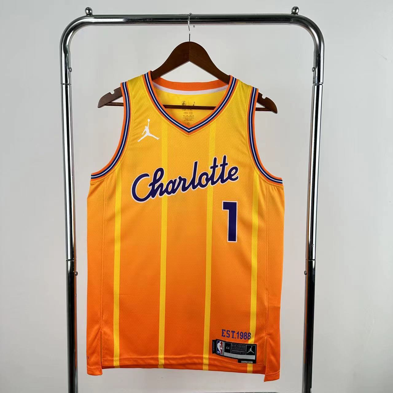Regata Charlotte Hornets Masculina - Laranja
