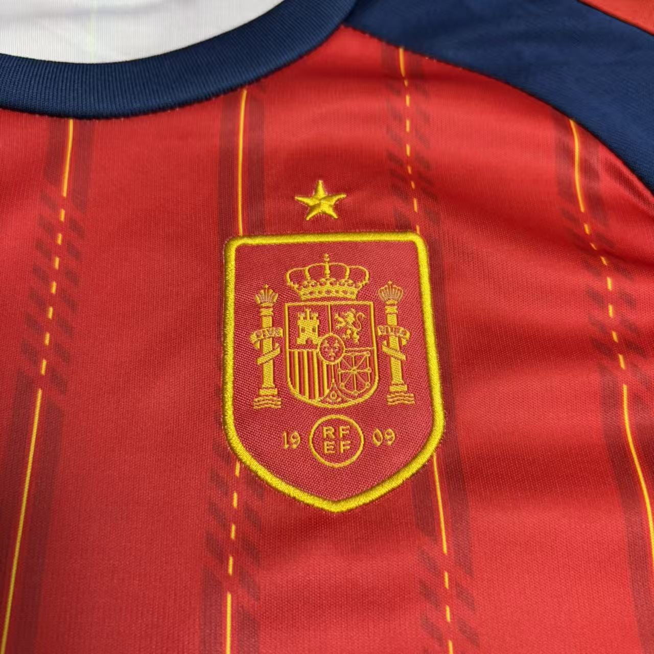 Kit Infantil Espanha Home 26/27 Adidas Unissex - Vermelho