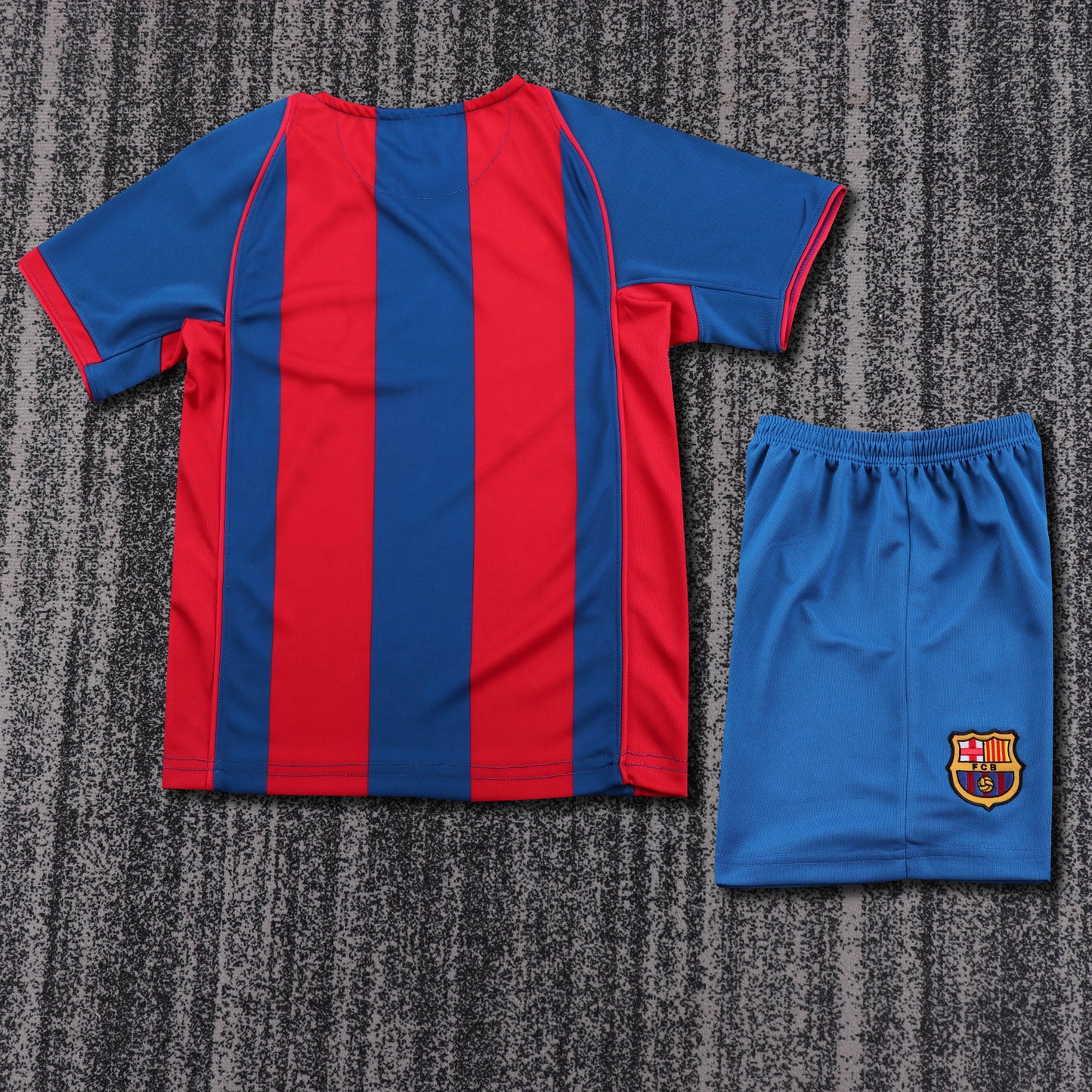 Kit Infantil Barcelona Home Retrô 04/05 - Grená