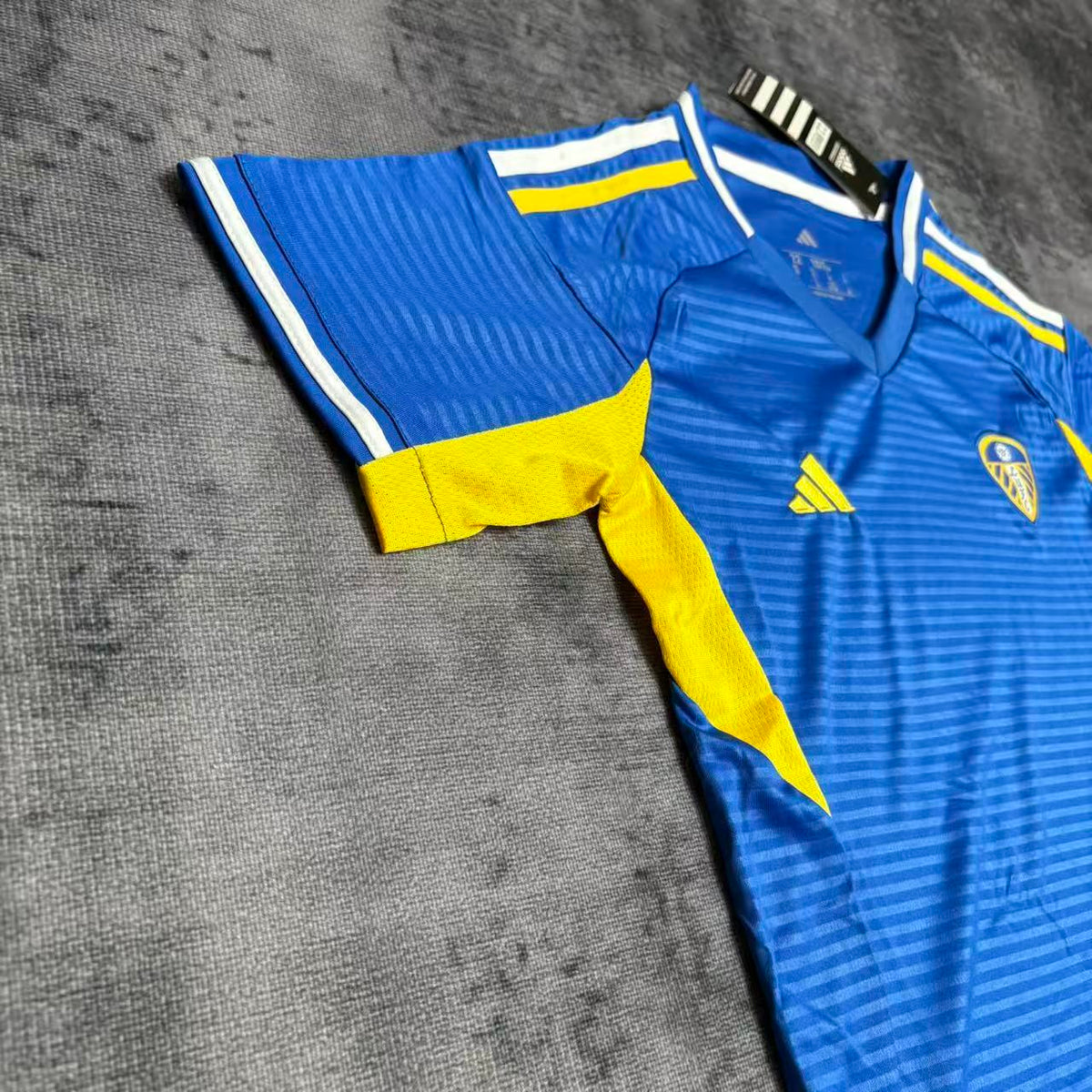 Kit Infantil Leeds United Away 25/26  - Azul