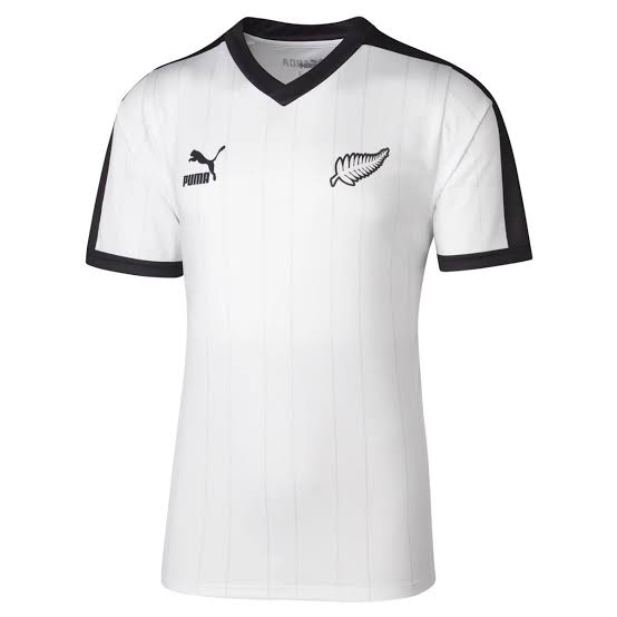 Nova Zelandia Pré Jogo 26/27 Masculino Torcedor Puma -  Branca