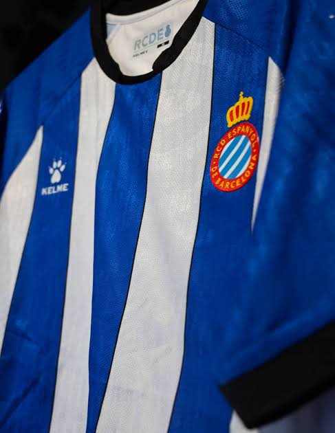 Espanyol Home 26/27 Torcedor Kelme  - Azul e Branco