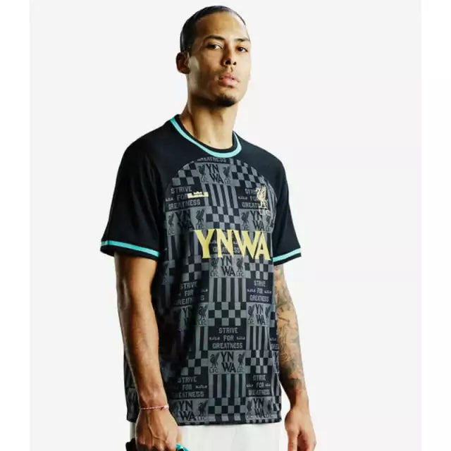 Liverpool Edição Especial Lebron 24/25 Torcedor  - Preto