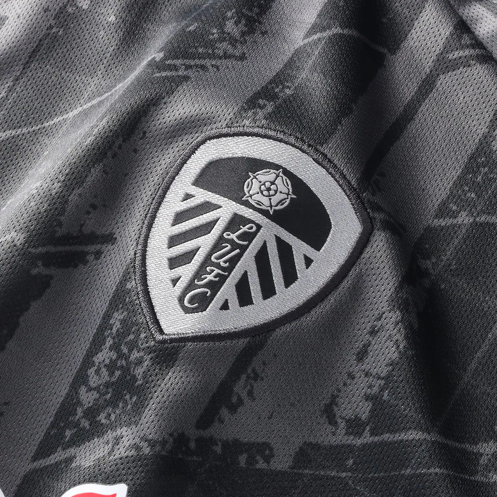 Leeds United Third 26/27 Adidas - Cinza